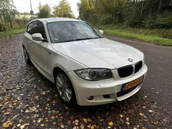Wit Gebruikt 2011 BMW 116 Hatchback | € 7.900 (Eerlijke prijs)