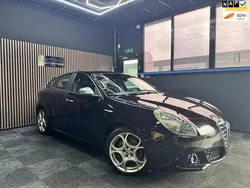 Zwart Gebruikt 2010 Alfa Romeo Giulietta Distinctive Hatchback | € 6.750 (Iets duurder)