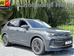 Grijs Gebruikt 2024 VW Tiguan Edition SUV | € 39.945 (Goede deal)