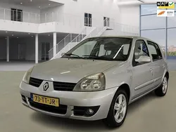 Grijs Gebruikt 2007 Renault Clio II Campus Hatchback | € 1.700 (Eerlijke prijs)