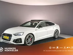 Wit Gebruikt 2024 Audi A5 Sportback Competition Hatchback | € 52.900 (Eerlijke prijs)