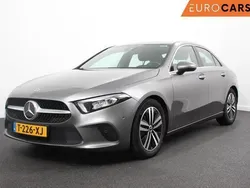 Grijs, metallic lak Gebruikt 2021 Mercedes A200 Progressive Sedan | € 26.890 (Goede deal)