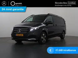 Zwart Nieuw 2024 Mercedes Vito MPV | € 54.645