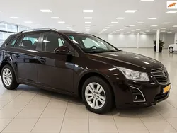 Bruin Gebruikt 2012 Chevrolet Cruze LTZ Stationwagen | € 2.400 (Goede deal)