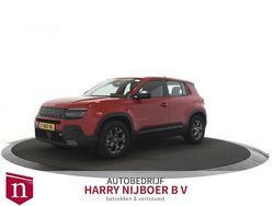 Rood Gebruikt 2024 Jeep Avenger EV Longitude SUV | € 24.500