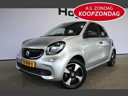 Grijs Gebruikt 2018 Smart ForFour Hatchback | € 7.240 (Eerlijke prijs)
