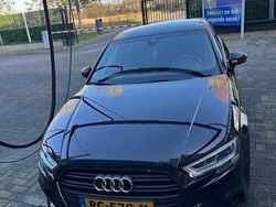 Zwart Gebruikt 2017 Audi A3 S-Line Sedan | € 22.750 (Duur)