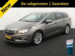 Bruin Gebruikt 2017 Opel Astra Edition Stationwagen | € 6.500 (Eerlijke prijs)