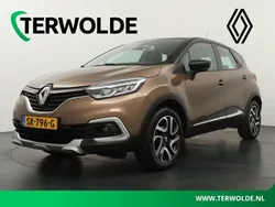 Brun cappuccino / noir etoile Gebruikt 2017 Renault Captur Intens SUV | € 11.400 (Eerlijke prijs)