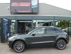 Grijs Gebruikt 2017 Porsche Macan SUV | € 39.850 (Eerlijke prijs)