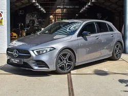 Grijs, metallic lak Gebruikt 2022 Mercedes A180 Business Hatchback | € 25.900 (Eerlijke prijs)