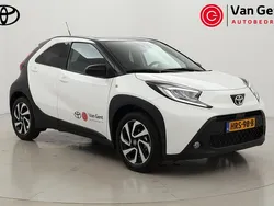 Wit Nieuw 2025 Toyota Aygo Pulse Hatchback | € 22.499 (Eerlijke prijs)