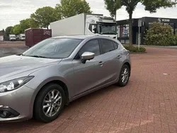 Grijs Gebruikt 2014 Mazda 3 Hatchback | € 8.000 (Goede deal)