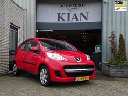 Rood Gebruikt 2009 Peugeot 107 Hatchback | € 2.950 (Iets duurder)