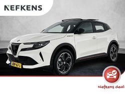 Wit Nieuw 2025 Alfa Romeo Junior Edizione Speciale SUV | € 41.635 (Duur)