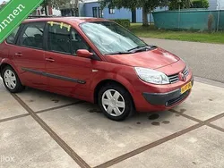 Rood Gebruikt 2004 Renault Grand Scénic II Expression MPV | € 950 (Super prijs)
