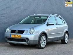 Grijs Gebruikt 2005 VW Polo Hatchback | € 2.245 (Eerlijke prijs)