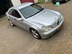 Zilver Gebruikt 2003 Mercedes C180 Elegance Sedan | € 3.750 (Eerlijke prijs)