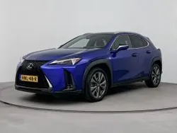 Blauw metallic Gebruikt 2024 Lexus UX 300e Sport Design Packet SUV | € 45.950