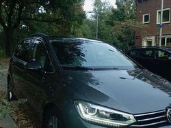 Grijs Gebruikt 2016 VW Touran Highline MPV | € 22.000 (Eerlijke prijs)