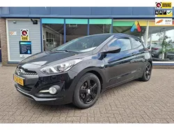 Zwart Gebruikt 2014 Hyundai i30 Hatchback | € 7.450 (Eerlijke prijs)