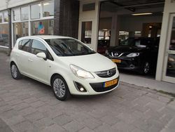 Grijs Gebruikt 2011 Opel Corsa Edition Hatchback | € 4.495 (Eerlijke prijs)