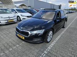 Zwart Gebruikt 2020 Skoda Octavia Business Line Stationwagen | € 11.999 (Goede deal)