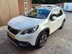 Wit Gebruikt 2019 Peugeot 2008 Allure SUV | € 13.500 (Goede deal)