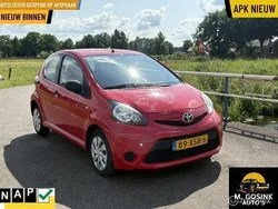 Rood Gebruikt 2012 Toyota Aygo Comfort Hatchback | € 2.299 (Goede deal)