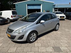Grijs Gebruikt 2013 Opel Corsa Business Hatchback | € 3.500 (Eerlijke prijs)