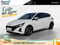 Wit Gebruikt 2024 Hyundai i20 Comfort Hatchback | € 20.950 (Eerlijke prijs)