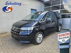 Zwart Gebruikt 2024 VW T7 Life Van | € 50.950 (Goede deal)