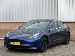 Blauw Gebruikt 2020 Tesla Model 3 Standard Range Sedan | € 20.950 (Goede deal)