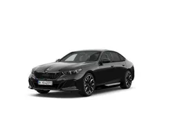 Zwart, metallic lak Nieuw 2025 BMW i5 M Sport Sedan | € 89.904
