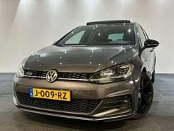 Grijs Gebruikt 2017 VW Golf VII Sport Hatchback | € 21.500 (Eerlijke prijs)