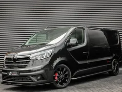 Zwart Nieuw 2024 Renault Trafic Van | € 33.945 (Goede deal)