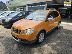 Oranje, metallic lak Gebruikt 2008 VW Polo Cross Hatchback | € 3.750 (Eerlijke prijs)