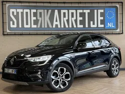 Zwart Gebruikt 2022 Renault Arkana SUV | € 22.950 (Eerlijke prijs)