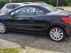 Zwart Gebruikt 2007 Peugeot 207 CC S Cabriolet | € 3.289 (Eerlijke prijs)