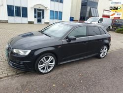 Zwart Gebruikt 2015 Audi A3 Ambition Hatchback | € 14.999 (Eerlijke prijs)