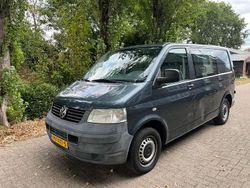 Grijs Gebruikt 2009 VW T5 Van | € 4.500 (Eerlijke prijs)