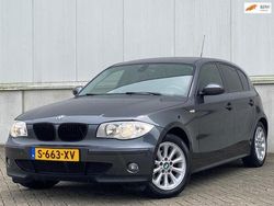 Grijs Gebruikt 2005 BMW 116 Executive Hatchback | € 3.449 (Eerlijke prijs)