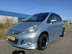 Blauw Gebruikt 2005 Honda Jazz Sport Hatchback | € 2.999 (Eerlijke prijs)