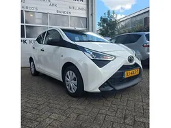 Wit Gebruikt 2020 Toyota Aygo Hatchback | € 8.950 (Eerlijke prijs)