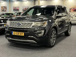 Grijs Gebruikt 2017 Ford Explorer Platinum SUV | € 43.450