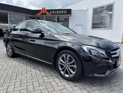 Zwart Gebruikt 2017 Mercedes C180 Avantgarde Sedan | € 19.940 (Goede deal)