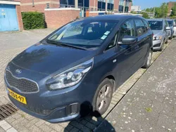 Grijs Gebruikt 2014 Kia Carens Comfort MPV | € 9.495 (Eerlijke prijs)