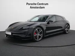 Zwart Gebruikt 2022 Porsche Taycan Cross Turismo Sedan | € 78.950 (Goede deal)