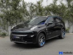Zwart Nieuw 2025 Lynk & Co 01 SUV | € 33.590 (Goede deal)