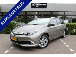 Grijs Gebruikt 2015 Toyota Auris Hybrid Executive Stationwagen | € 15.750 (Eerlijke prijs)